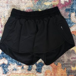 Black lululemon running shorts